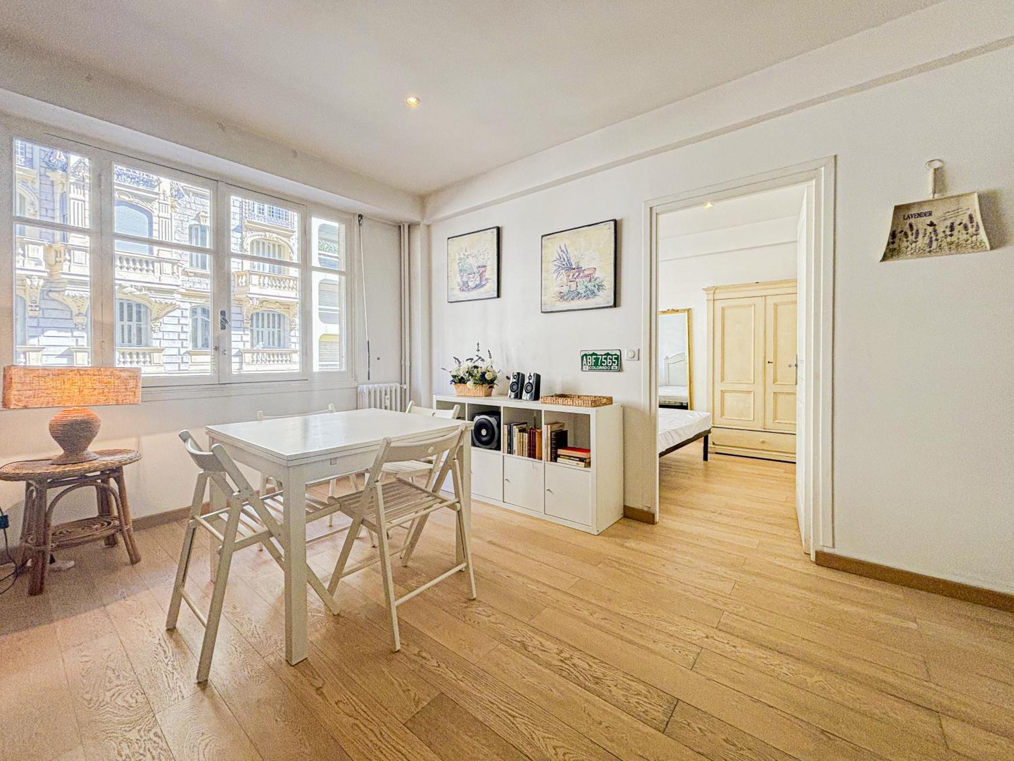 Gambetta - Wifi, 2pers, Hyper Center Nizza
