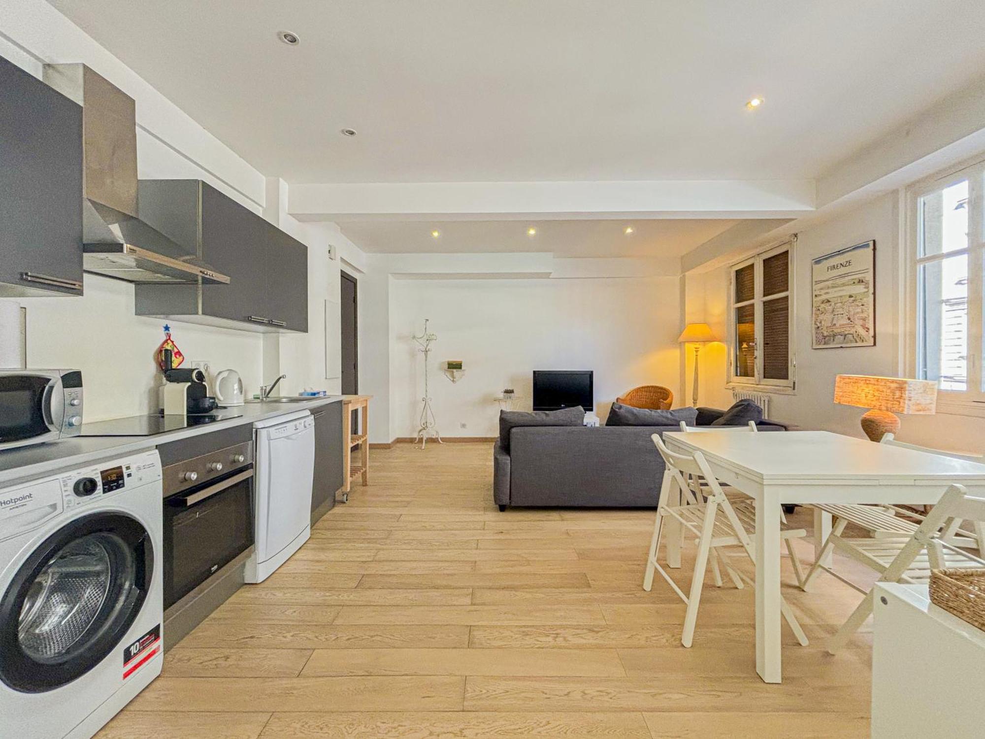 Apartment Gambetta - Wifi, 2pers, Hyper Center